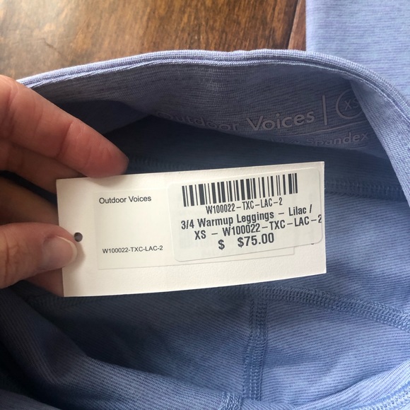 Outdoor Voices | Blue 3/4 Warmup Leggings - Picture 5 of 6